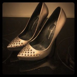 Rock & Republic stilettos